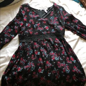 Lace waist long sleeve dress